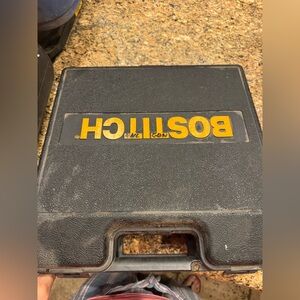 Bostitch SB-1664FN 16-Gauge Pneumatic Straight Finish Nail Gun - New